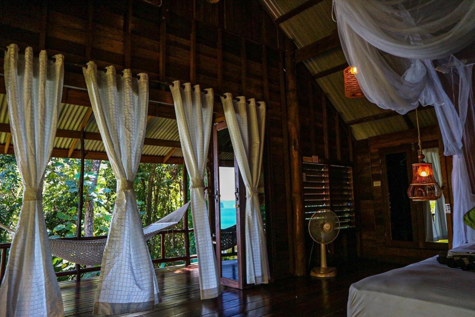 Hillhouse - Koh Yao Noi Bed & Breakfast エクステリア 写真