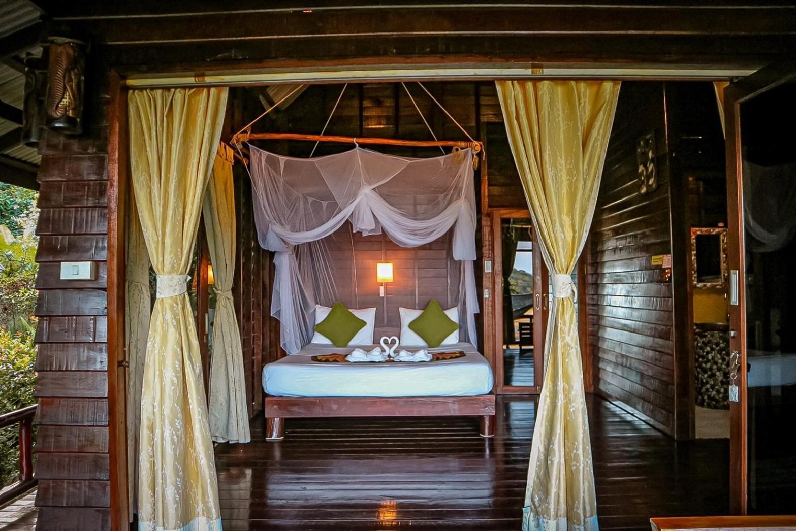Hillhouse - Koh Yao Noi Bed & Breakfast エクステリア 写真