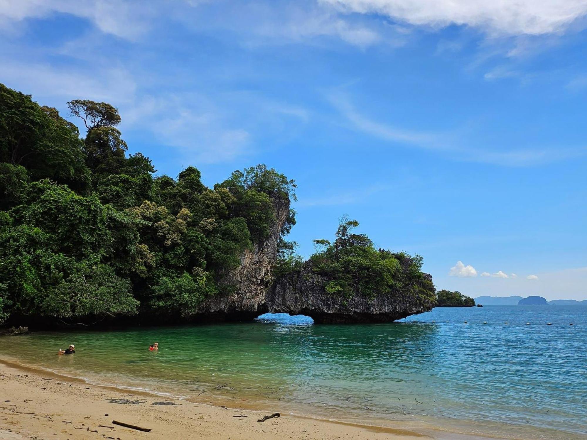 Hillhouse - Koh Yao Noi Bed & Breakfast エクステリア 写真